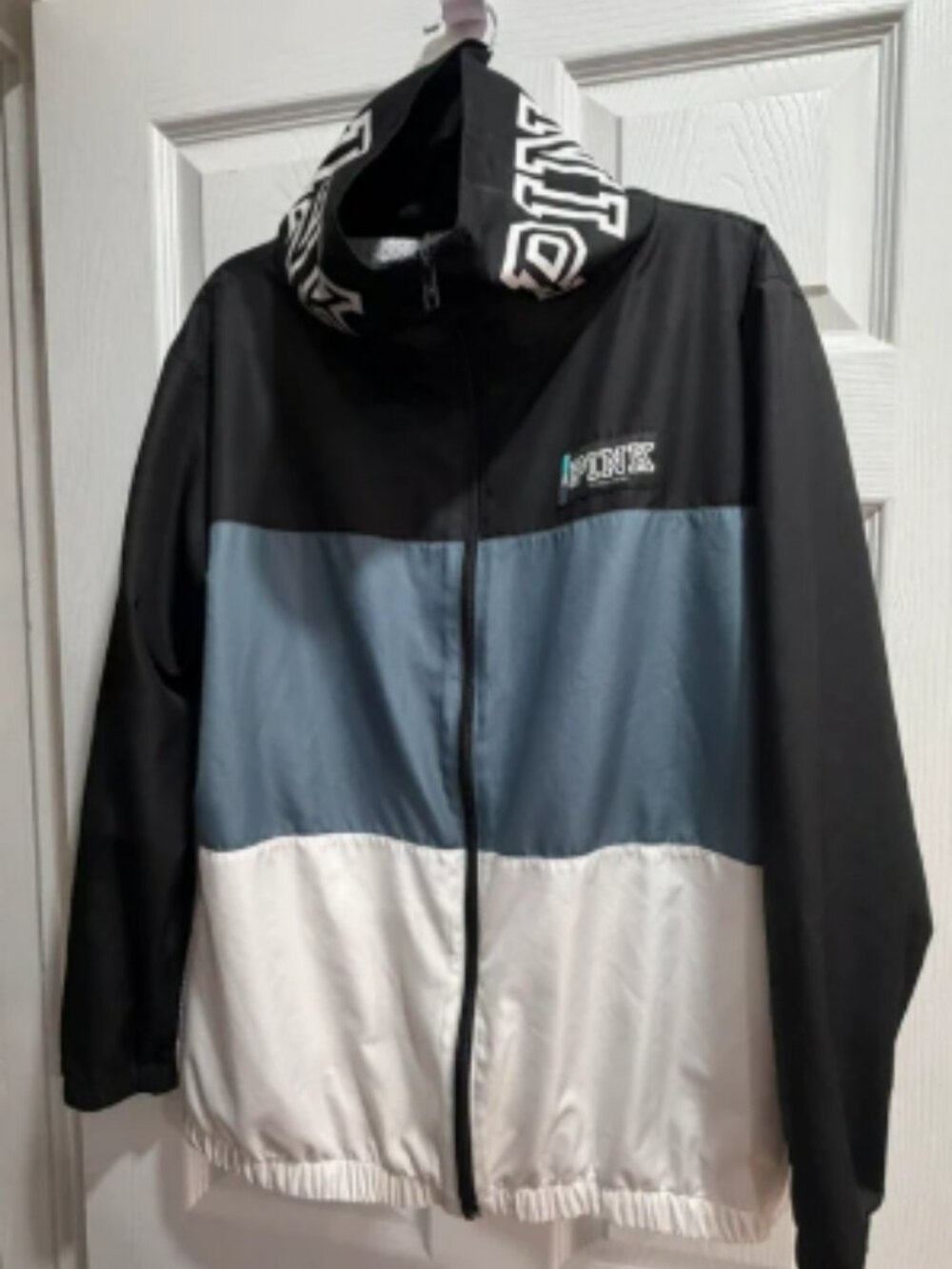 VS Pink Jacket [386]